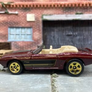 Loose Hot Wheels 1969 Chevy Camaro Convertible In Root Beer Brown and Black