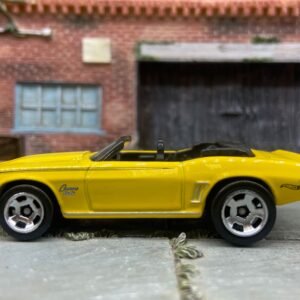 Loose Hot Wheels 1969 Chevy Camaro Convertible In Yellow and Black