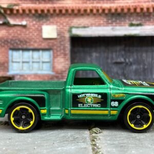Loose Hot Wheels - 1969 Chevy Pick Up Truck - Satin Green Hot Wheels Electric
