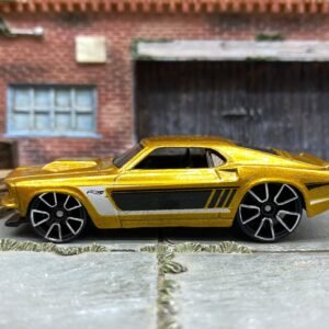 Loose Hot Wheels -1969 Ford Mustang - Gold, Black and White
