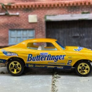 Loose Hot Wheels 1970 Chevy Chevelle SS Dressed in Yellow Butterfinger Livery