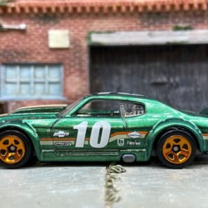 Loose Hot Wheels - 1970 Chevy Chevelle SS Race Car - Green #10 Race Livery