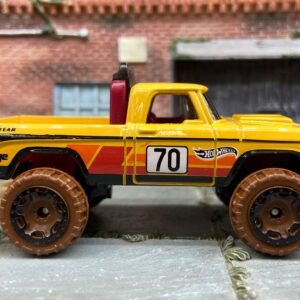 Loose Hot Wheels - 1970 Dodge Power Wagon 4x4 Truck - Yellow and Orange