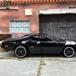 Loose Hot Wheels: 1971 Plymouth GTX - Black and Silver