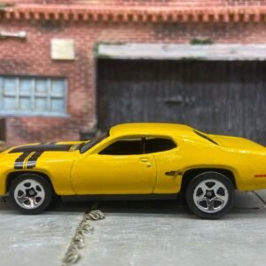 Loose Hot Wheels 1971 Plymouth GTX Dressed in Yellow and Black with Hood Stripes