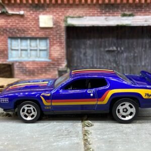 Loose Hot Wheels 1971 Plymouth Roadrunner Dressed in Blue, Yellow and Red