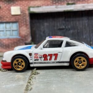 Loose Hot Wheels 1971 Porsche 911 Dressed in White and Blue Urban Outlaw Livery