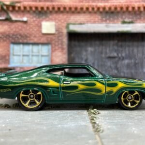 Loose Hot Wheels - 1973 Ford Falcon XB - Green with Flames