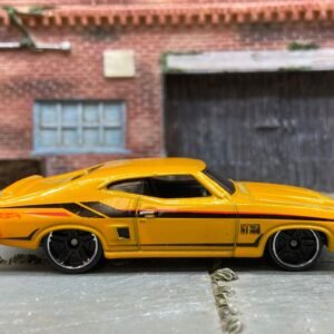 Loose Hot Wheels - 1973 Ford Falcon XB - Yellow and Black