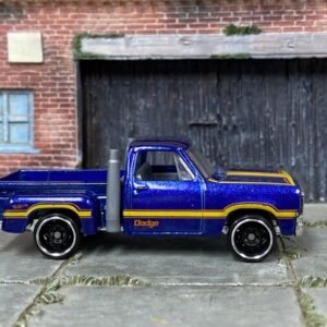 Loose Hot Wheels - 1978 Dodge Lil' Red Express - Blue and Yellow