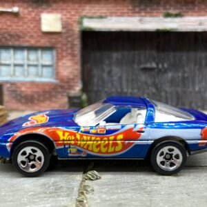 Loose Hot Wheels 1980 Chevy Corvette 80's Corvette Dressed in Hot Wheels Blue