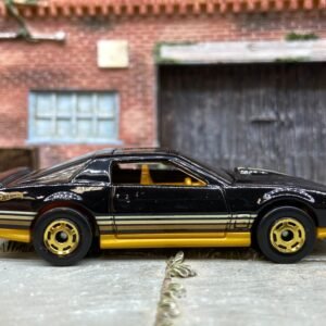 Loose Hot Wheels - 1984 Pontiac Firebird - Black and Gold