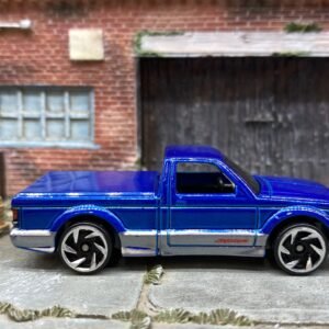 Loose Hot Wheels - 1991 GMC Syclone Pick Up Truck - Blue and Silver
