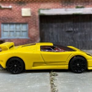 Loose Hot Wheels - 1994 Bugatti EB110 SS - Yellow