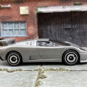 Loose Hot Wheels - 1994 Bugatti EB110 SS - Silver