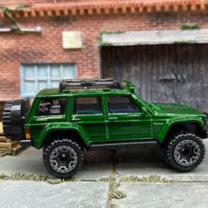 Loose Hot Wheels - 1995 Jeep Cherokee - Dark Green