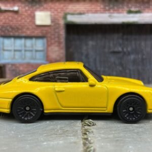 Loose Hot Wheels -1996 Porsche Carrera - Yellow