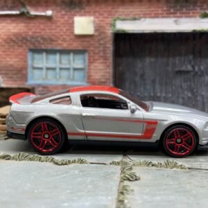Loose Hot Wheels: 2012 Ford Mustang Boss 302 Laguna Seca - Silver