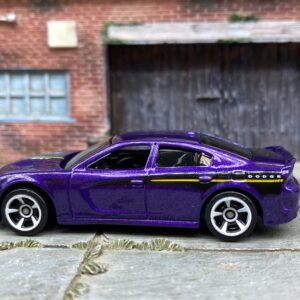 Loose Hot Wheels - 2015 Dodge Charger SRT - Purple and Black