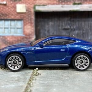 Loose Matchbox - 2015 Jaguare F-Type Coupe - Blue