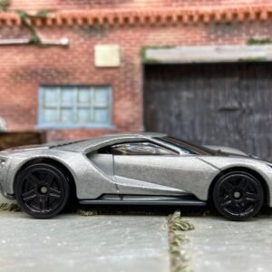 Loose Hot Wheels - 2017 Ford GT - Silver and Black
