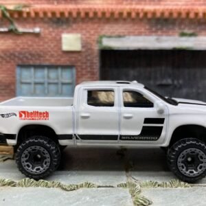 Loose Hot Wheels - 2019 Chevy Silverado Trail Boss LT - White and Black
