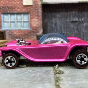 Loose Hot Wheels 25th Anniversary Redline Edition Beatnic Bandit Dressed in Pink