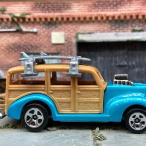 Loose Hot Wheels 40's Woody Dressed in Blue WITH Surfboards