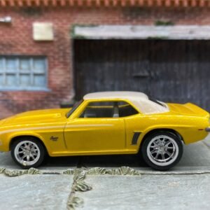 Loose Hot Wheels 50th Anniversary 1969 Camaro Real Riders - Yellow and White