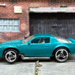 Loose Hot Wheels Blown Camaro Z28 Dressed in Solid Teal