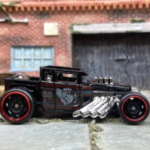 Loose Hot Wheels - Bone Shaker Hot Rod Truck - Black and Red BoneShaker #68 Livery