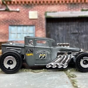 Loose Hot Wheels - Bone Shaker Hot Rod Truck - Gray Moon Eyes Livery