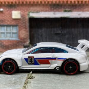 Loose Hot Wheels Cadillac ATS-V R Dressed in White 4 Livery