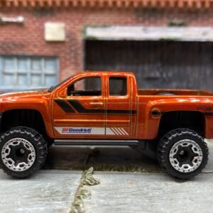 Loose Hot Wheels - Chevy Silverado 4x4- Orange