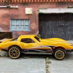 Loose Hot Wheels: Corvette Stingray - Gold