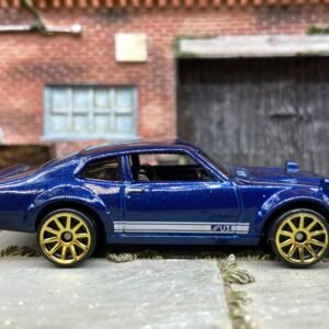 Loose Hot Wheels - Custom Ford Maverick - Blue and White