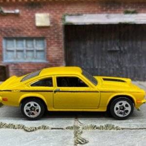 Loose Hot Wheels - Custom V-8 Vega - Yellow