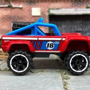 Loose Hot Wheels - Ford Bronco 4×4 - Red and Blue #18 Livery