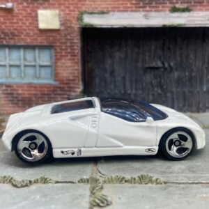 Loose Hot Wheels - Ford GT90 - White