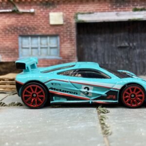 Loose Hot Wheels - McLaren F1 GTR - Light Blue #3 Race Livery
