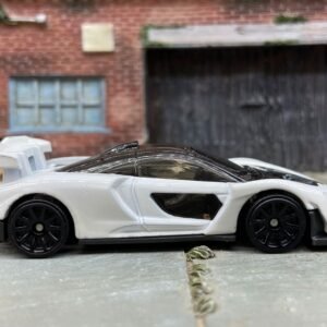 Loose Hot Wheels - McLaren Senna - White