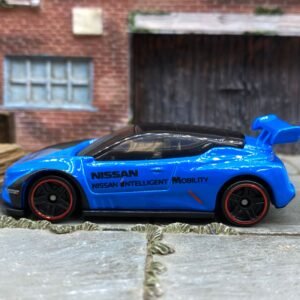 Loose Hot Wheels - Nissan Leaf Nismo RC02 - Blue, Black and Silver