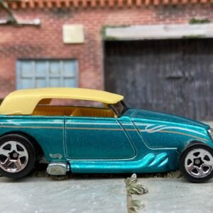 Loose Hot Wheels Phaeton Hot Rod Dressed in Aqua and Tan