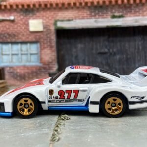 Loose Hot Wheels - Porsche 935 - White and Red Urban Outlaw Livery