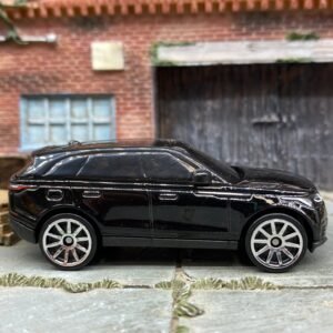Loose Hot Wheels Range Rover Velar - Black