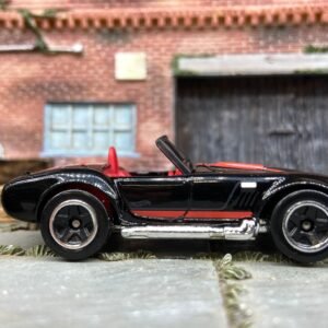 Loose Hot Wheels - Shelby Cobra 427 S/C - Black and Red