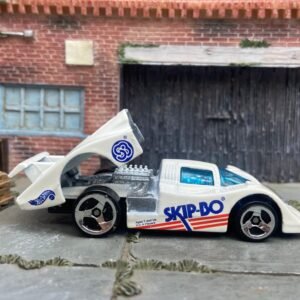 Loose Hot Wheels - Sol-Aire CX4 Race Car - White Skip-Bo Livery
