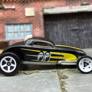 Loose Hot Wheels Soo Fast Deuce Roadster Hot Rod Dressed in Moon Eyes Satin Black and Yellow Livery