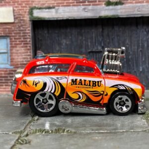 Loose Hot Wheels - Surf'n Turf Surf Wagon - Red