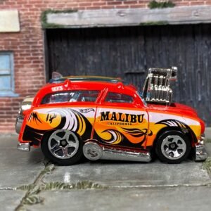 Hot Wheels Surf'n Turf Surf Wagon - Red